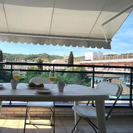 Lets Holidays Near Tossa 2 Apartment *
